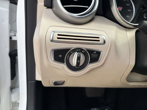 Used 2019 Mercedes-Benz C 300 C 300 image 58