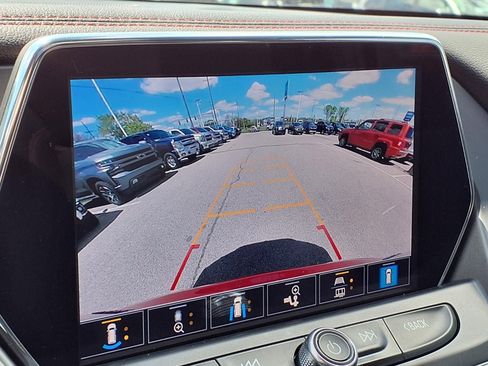 Used 2021 Chevrolet Blazer RS w/ Enhanced Convenience Package FWD image 22