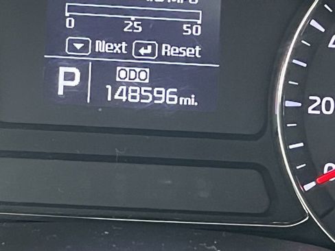 Used 2016 Kia Forte Koup EX w/ EX Premium Package image 39