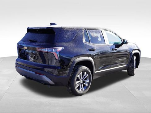 New 2026 Chevrolet Equinox LT w/ Safety and Technology Package FWD image 3