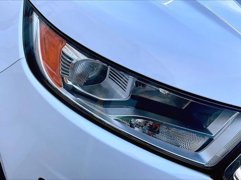 Used 2018 Ford Edge SEL w/ Equipment Group 201A image 26