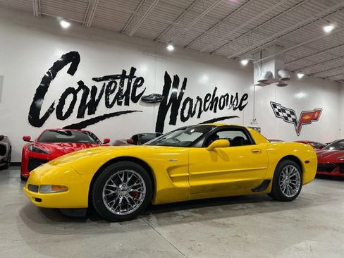 Used 2003 Chevrolet Corvette Z06 w/ Memory Package, 3 Drivers RWD image 1
