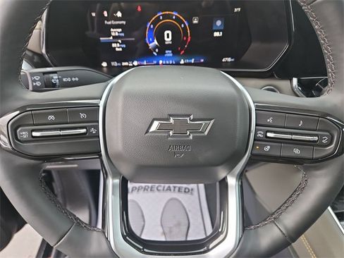 Certified 2026 Chevrolet Colorado ZR2 w/ Technology Package image 11