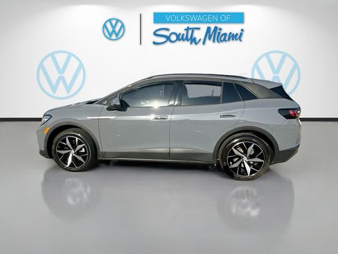 Used 2023 Volkswagen ID.4 Pro S image 4