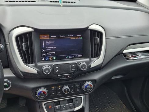 Used 2022 GMC Terrain SLT w/ Tech Package image 5