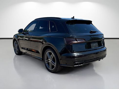 Used 2019 Audi SQ5 Premium Plus w/ Premium Plus Package image 5