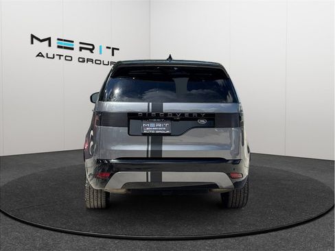 Used 2021 Land Rover Discovery S R-Dynamic AWD/4WD image 8