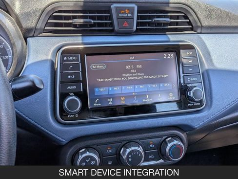 Used 2025 Nissan Versa SV FWD image 25