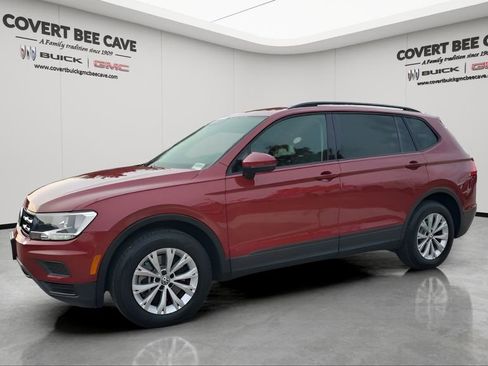 Used 2019 Volkswagen Tiguan S image 4