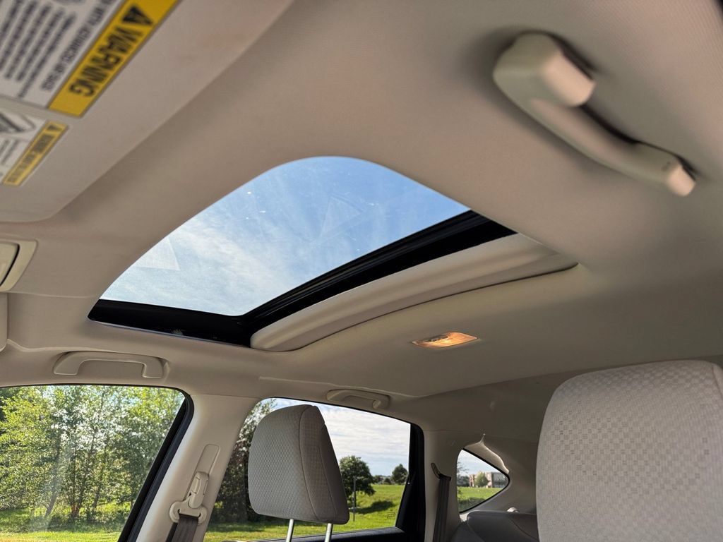 Used 2015 Honda CR-V EX image 30