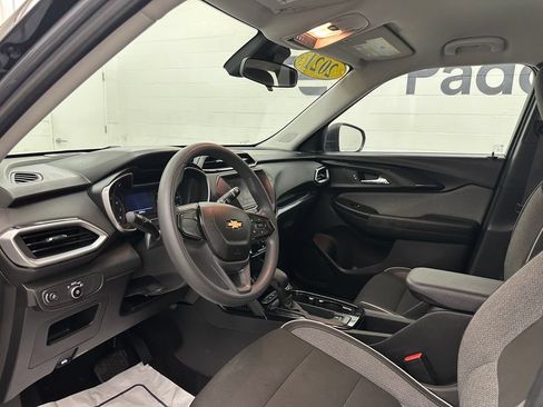 Used 2021 Chevrolet TrailBlazer LS AWD/4WD image 20
