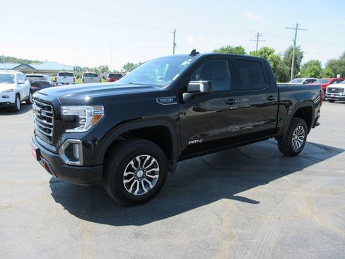 Used 2021 GMC Sierra 1500 AT4 w/ AT4 Preferred Package AWD/4WD image 10