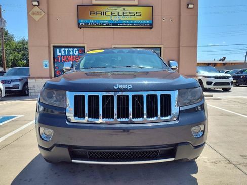 Used 2013 Jeep Grand Cherokee Limited w/ Mopar Chrome Edition Group RWD image 9