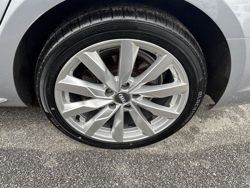 Used 2018 Audi A4 2.0T Ultra Premium w/ Convenience Package image 32