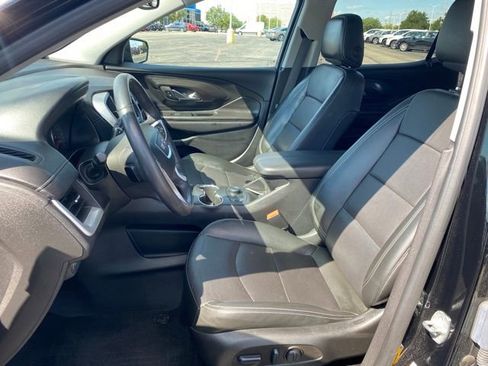 Certified 2022 GMC Terrain SLT w/ LPO, Floor Liner Package image 17