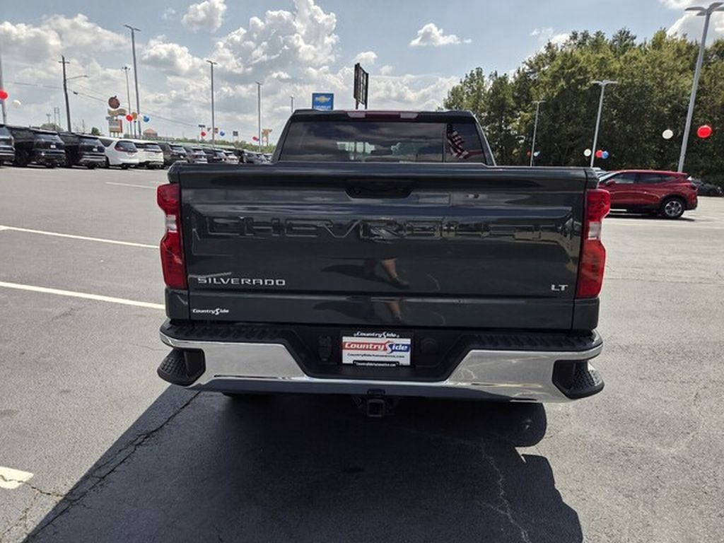Used 2025 Chevrolet Silverado 1500 LT RWD image 4