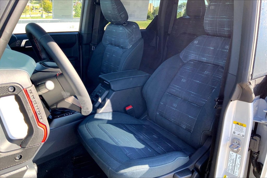 New 2026 Ford Bronco Heritage Edition AWD/4WD image 9