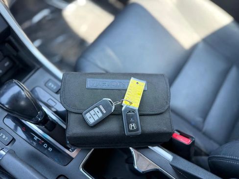 Used 2014 Honda Accord EX-L image 20