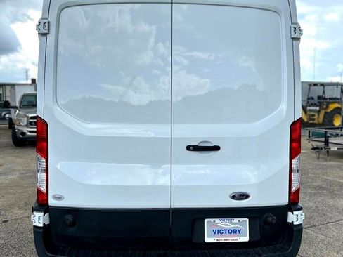 Used 2019 Ford Transit 250 148 Medium Roof image 10
