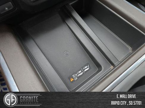 Used 2019 GMC Sierra 1500 SLT w/ SLT Premium Plus Package image 30