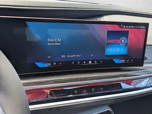 New 2026 BMW i7 xDrive60 AWD/4WD image 11