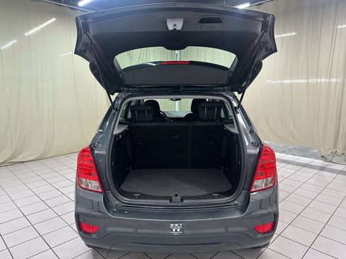 Used 2020 Chevrolet Trax LS image 8