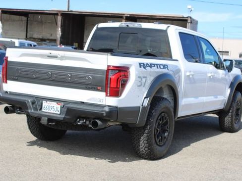 Used 2023 Ford F150 Raptor w/ Raptor 37 Performance Package AWD/4WD image 5