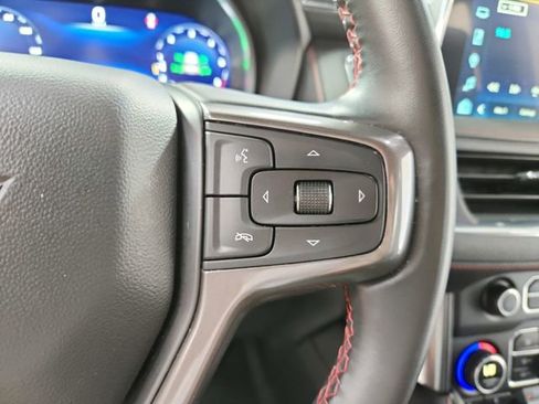 Used 2024 Chevrolet Suburban RST RWD image 25