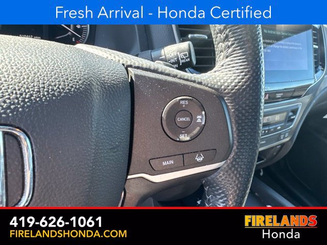 Used 2025 Honda Passport EX-L image 17