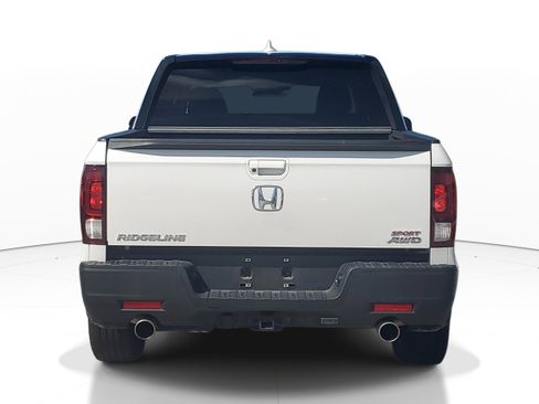 Used 2023 Honda Ridgeline Sport image 5