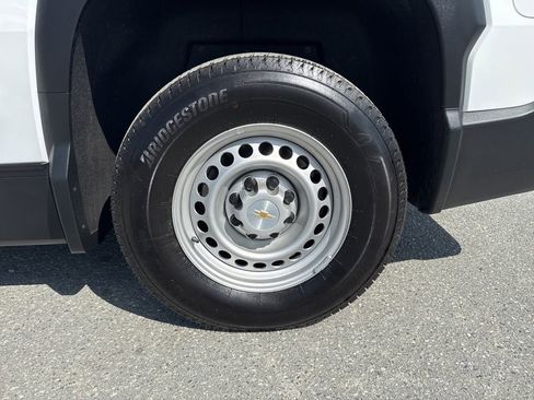 Used 2024 Chevrolet Silverado EV W/T image 29