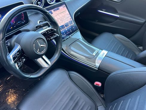 Used 2022 Mercedes-Benz C 300 Sedan image 4