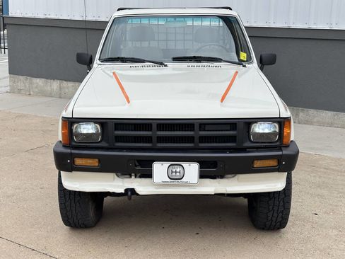Used 1986 Toyota Pickup SR5 image 29