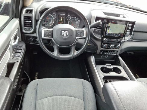 Used 2020 RAM 2500 Big Horn w/ Level 1 Equipment Group image 11