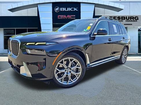 Used 2025 BMW X7 xDrive40i AWD/4WD image 1