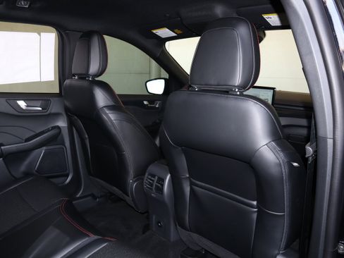 New 2025 Ford Escape ST-Line w/ Equipment Group 301A image 39