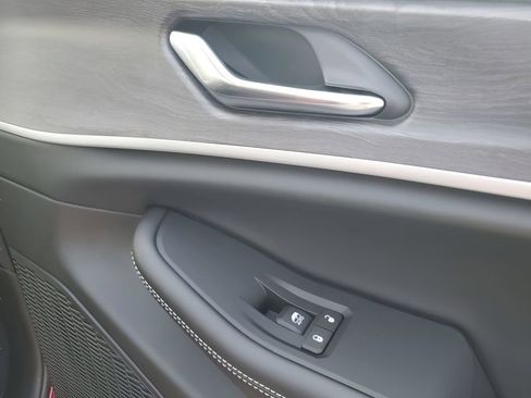 New 2025 Jeep Grand Cherokee Limited w/ Luxury Tech Group II image 50