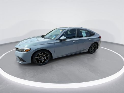 Used 2022 Honda Civic Sport Touring image 5