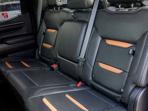 Used 2024 GMC Sierra 1500 AT4 w/ AT4 Carbonpro Edition image 13