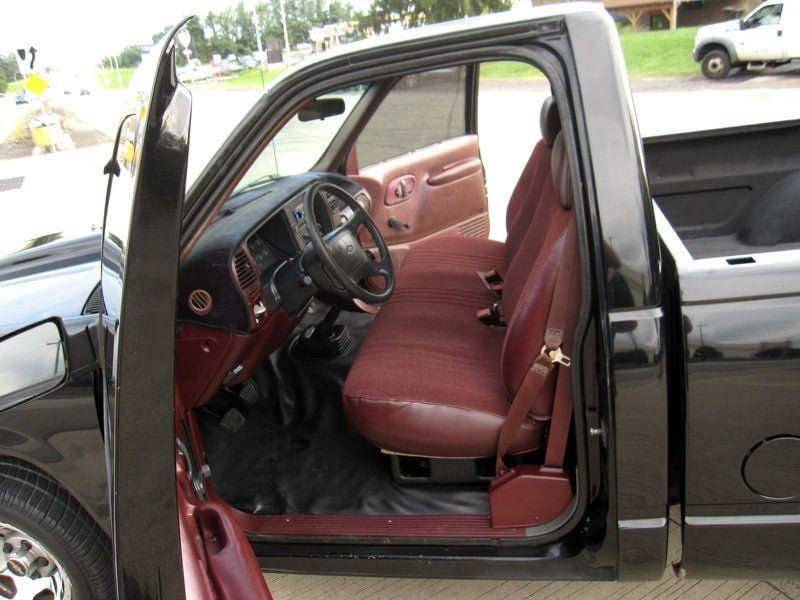 Used 1995 Chevrolet Silverado 1500 2WD Regular Cab image 19