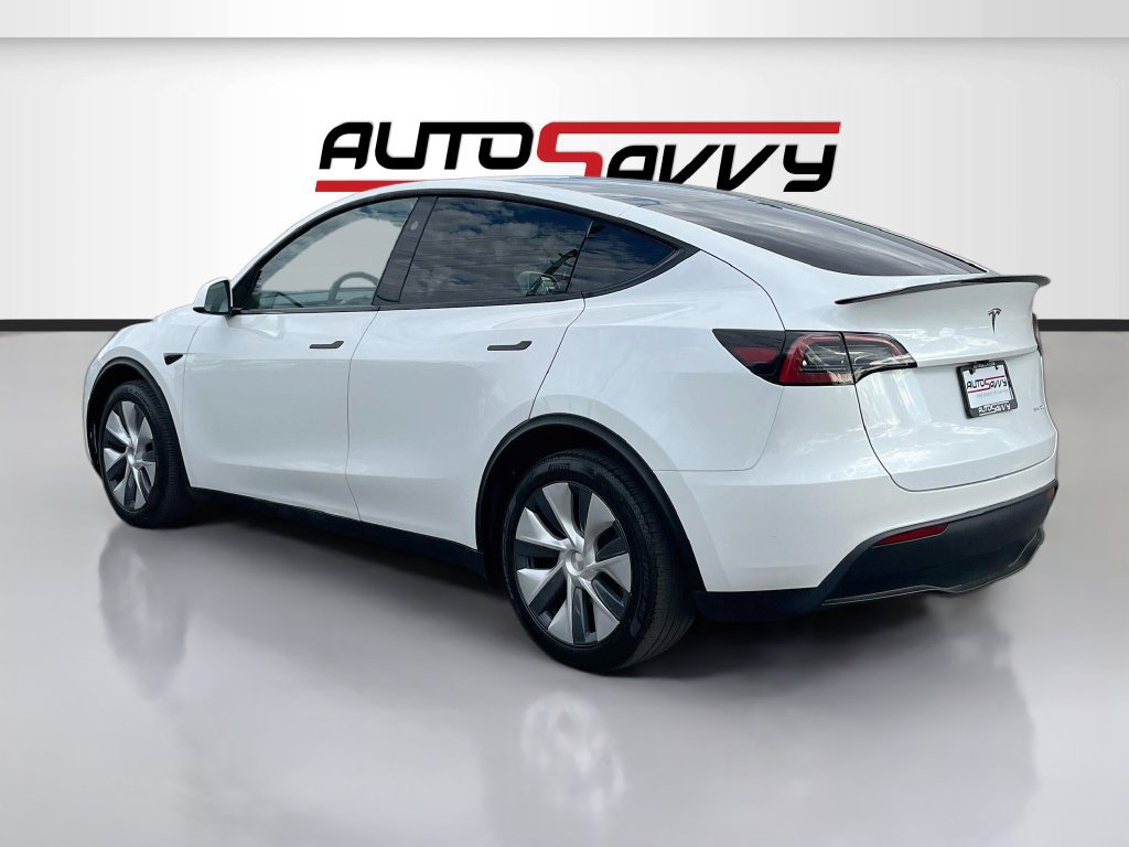 Used 2025 Tesla Model Y Long Range AWD/4WD image 5