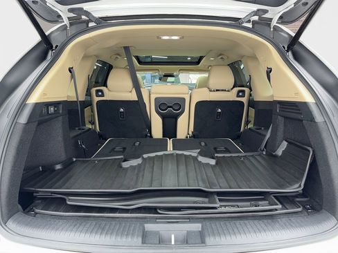 Used 2025 Acura MDX w/ Technology Package image 43