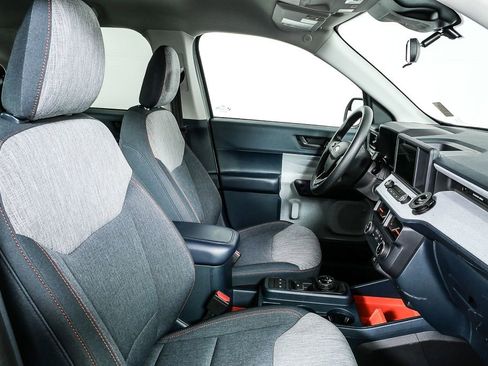 Used 2022 Ford Maverick XLT image 28