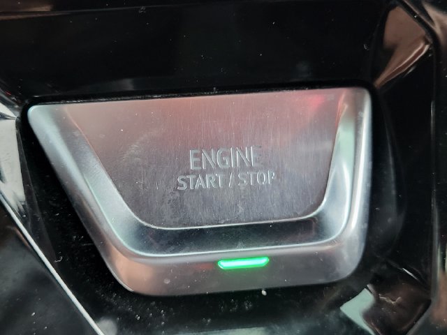 Used 2024 GMC Sierra 1500 AT4 w/ Technology Package AWD/4WD image 18