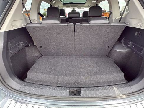 Used 2024 Volkswagen Tiguan Wolfsburg Edition FWD image 12