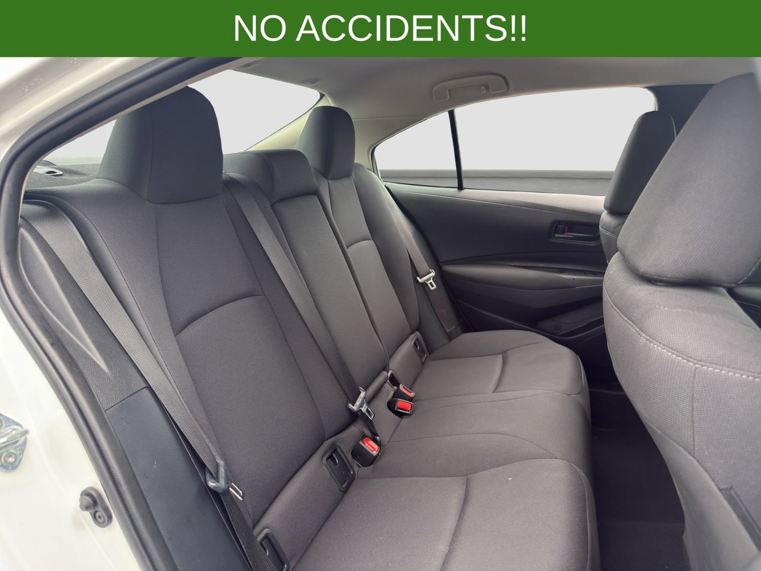 Used 2024 Toyota Corolla LE FWD image 18