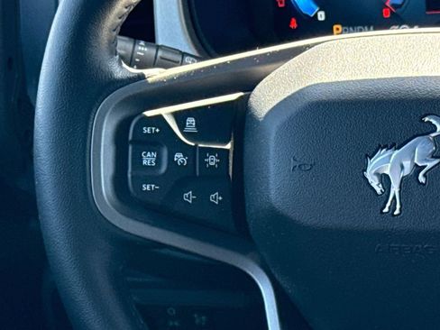 Used 2025 Ford Bronco Outer Banks AWD/4WD image 19