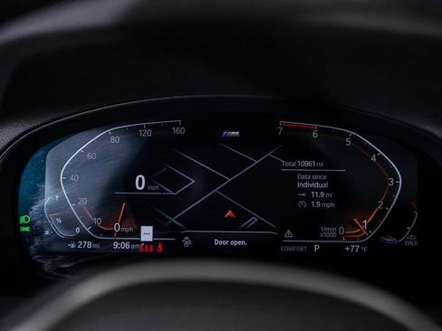 Used 2024 BMW X4 xDrive30i w/ M Sport Package image 22