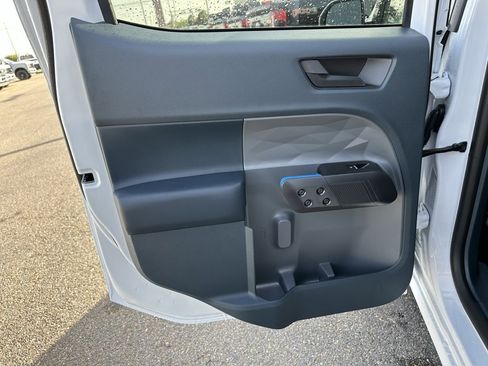 New 2025 Ford Maverick Lobo image 16