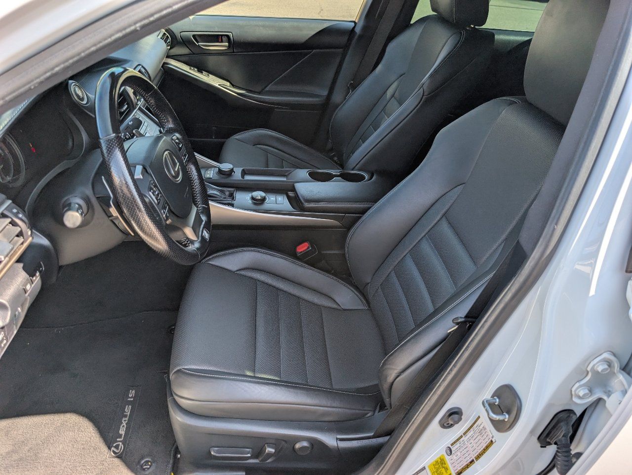 Used 2020 Lexus IS 300 F Sport w/ F Sport Package RWD image 2